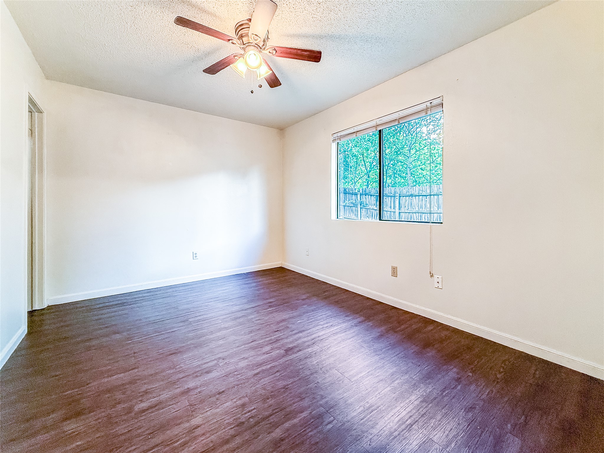2014 Alex Avenue, Unit B Austin, TX 78728 - Photo 12 of 24 Primary Bedroom