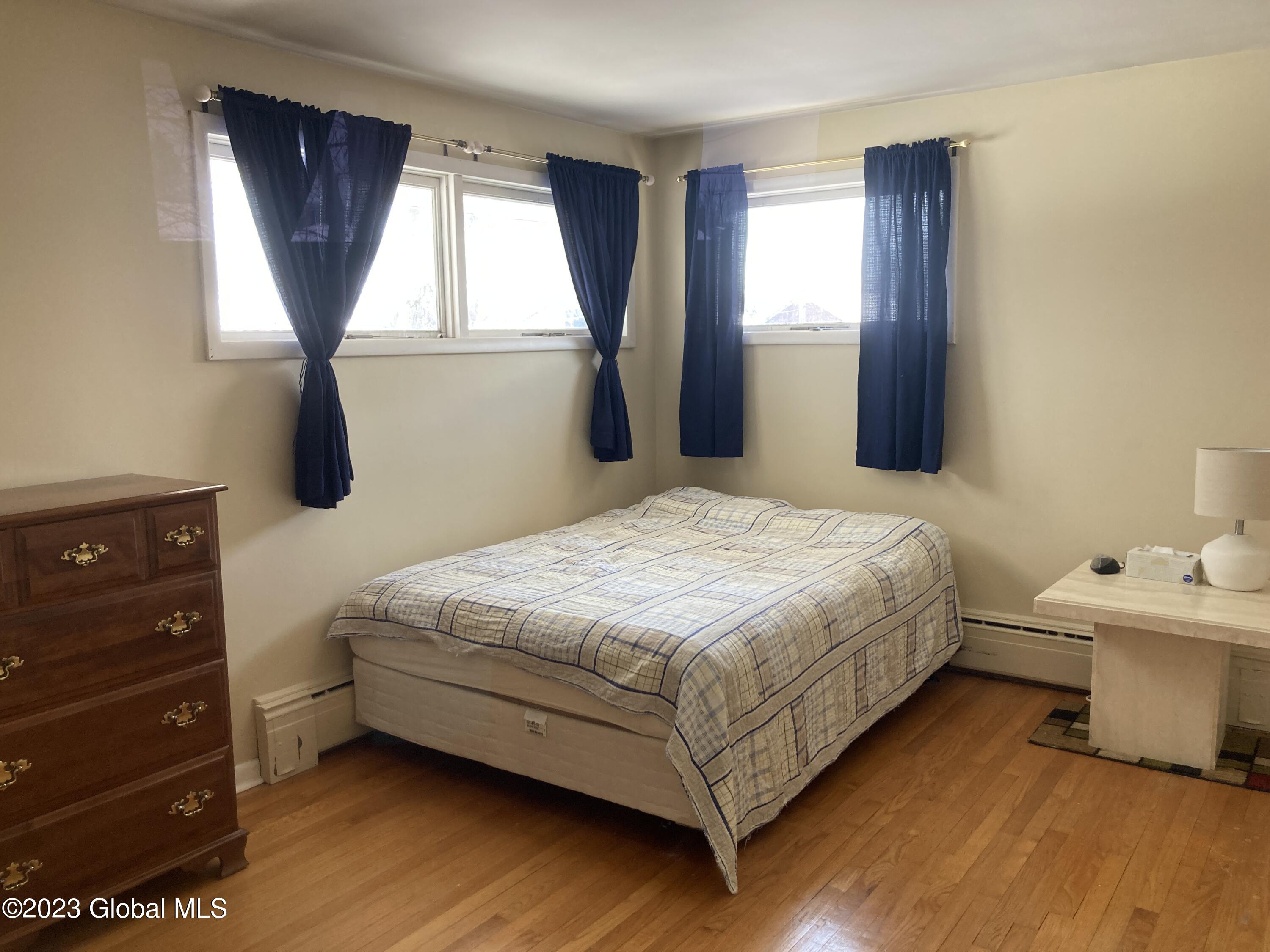 9 Collins Place Albany, NY 12208 - Photo 11 of 24 9 Collins (7