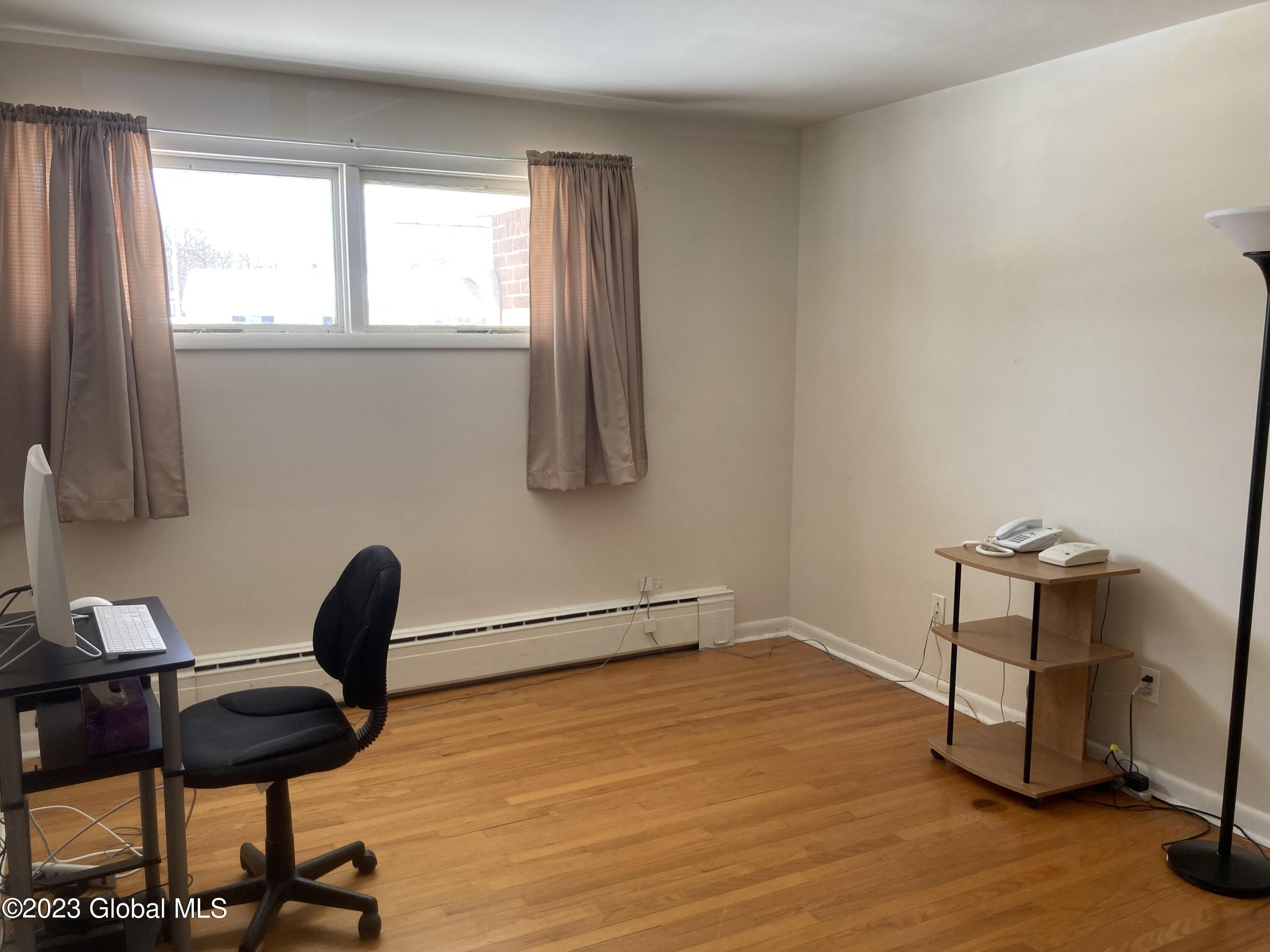 9 Collins Place Albany, NY 12208 - Photo 15 of 24 9 Collins (7ed