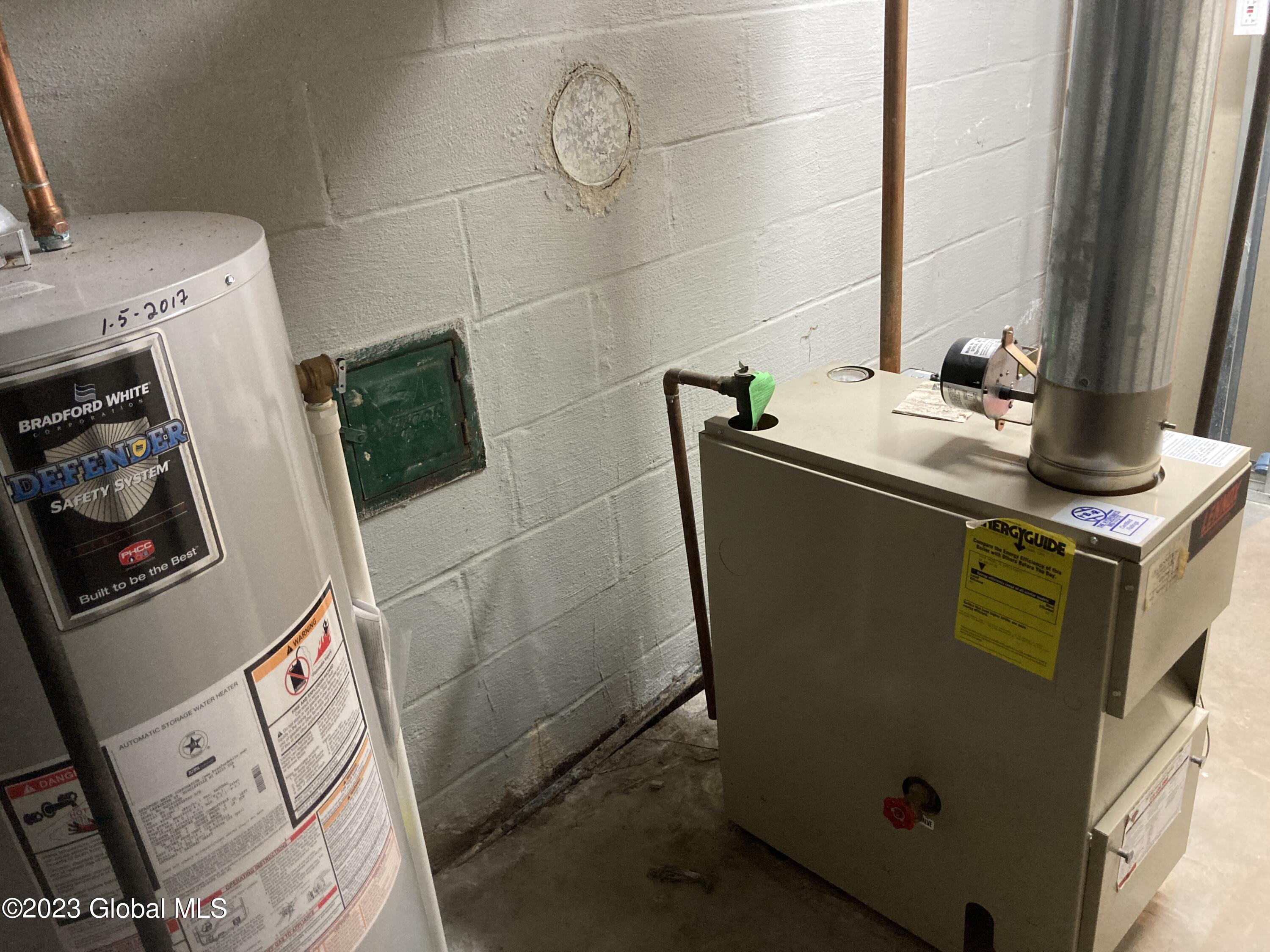 9 Collins Place Albany, NY 12208 - Photo 21 of 24 9 Collins (9f