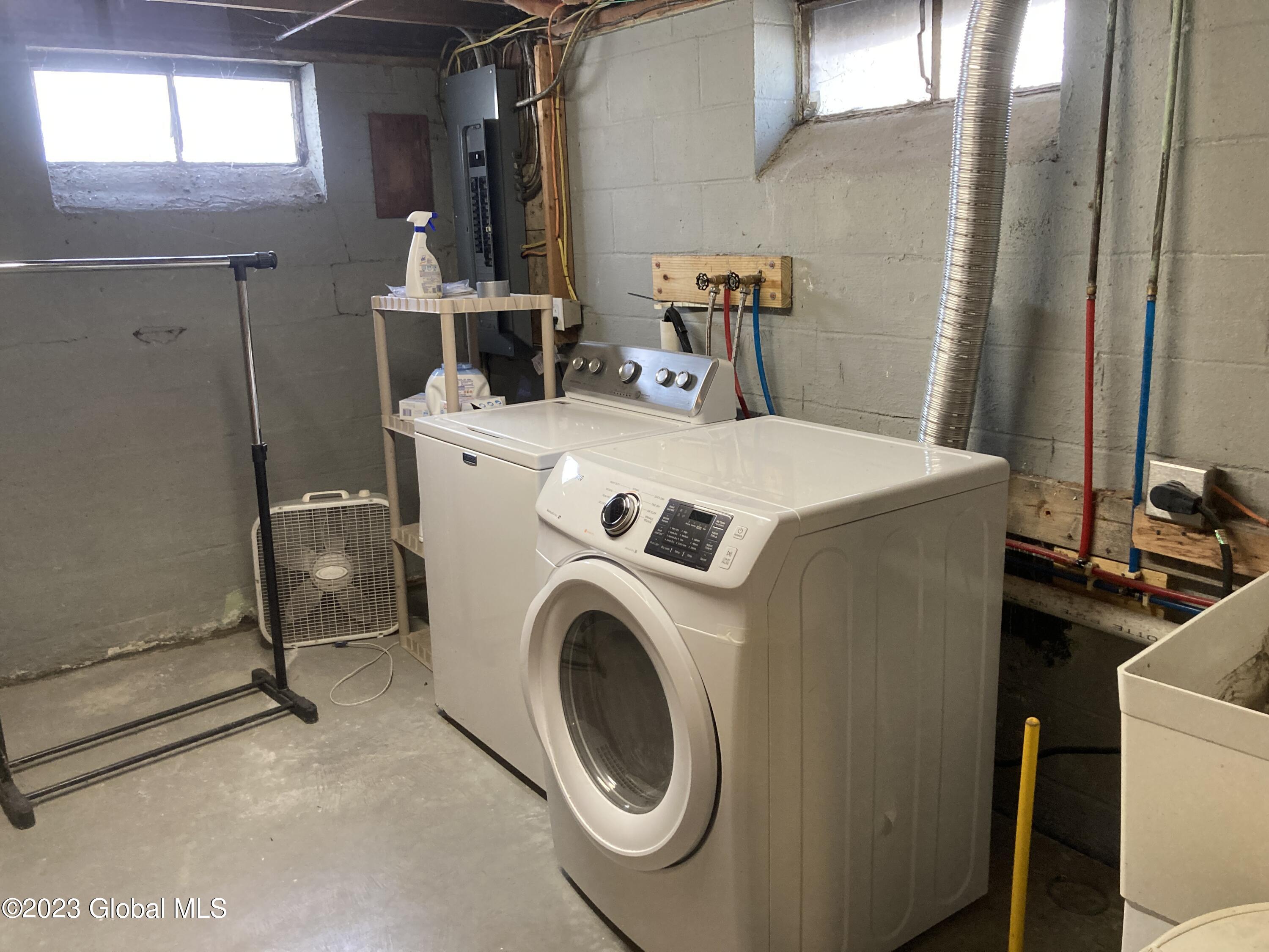 9 Collins Place Albany, NY 12208 - Photo 22 of 24 9 Collins (9e