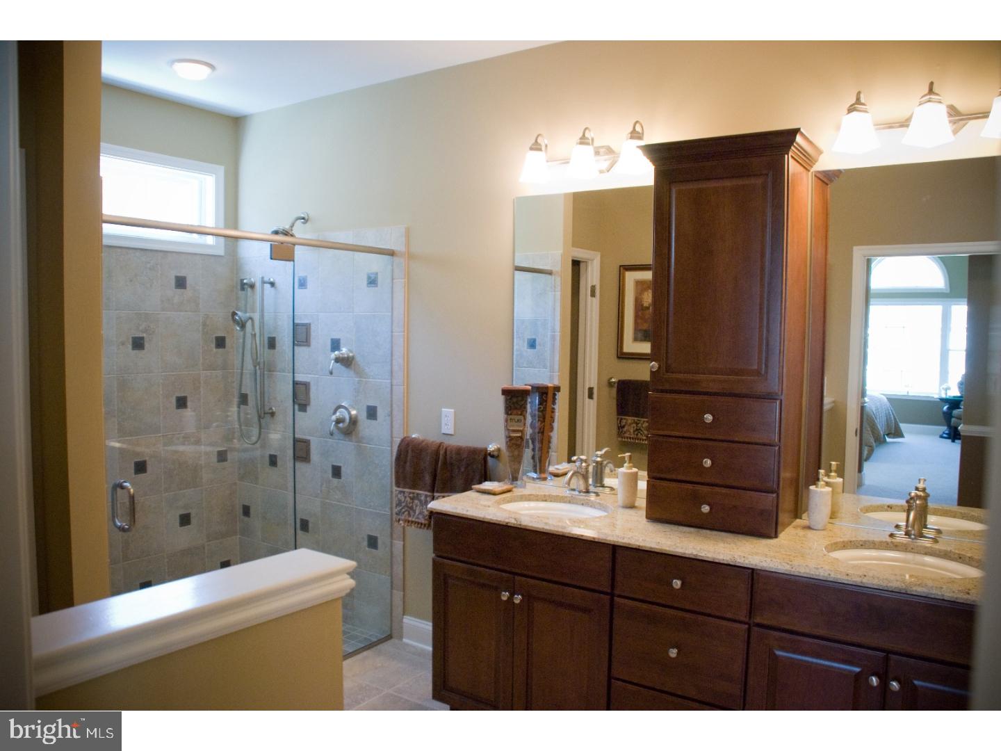 412 Resolution Drive Lititz, PA 17543 - Photo 3 of 5 Gallery Image 3