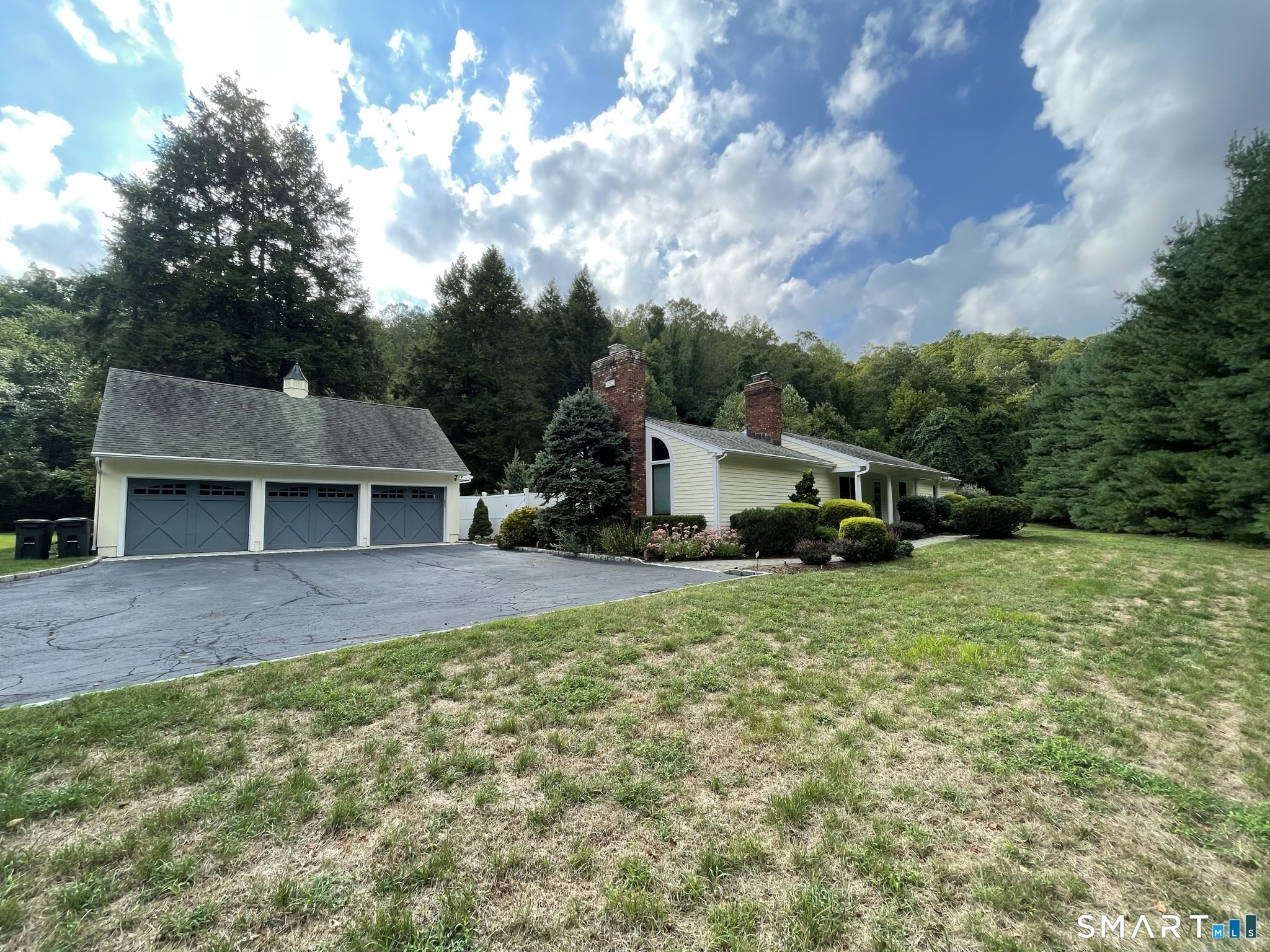 42 Scribner Hill Road Wilton, CT 06897 - Photo 2 of 20
