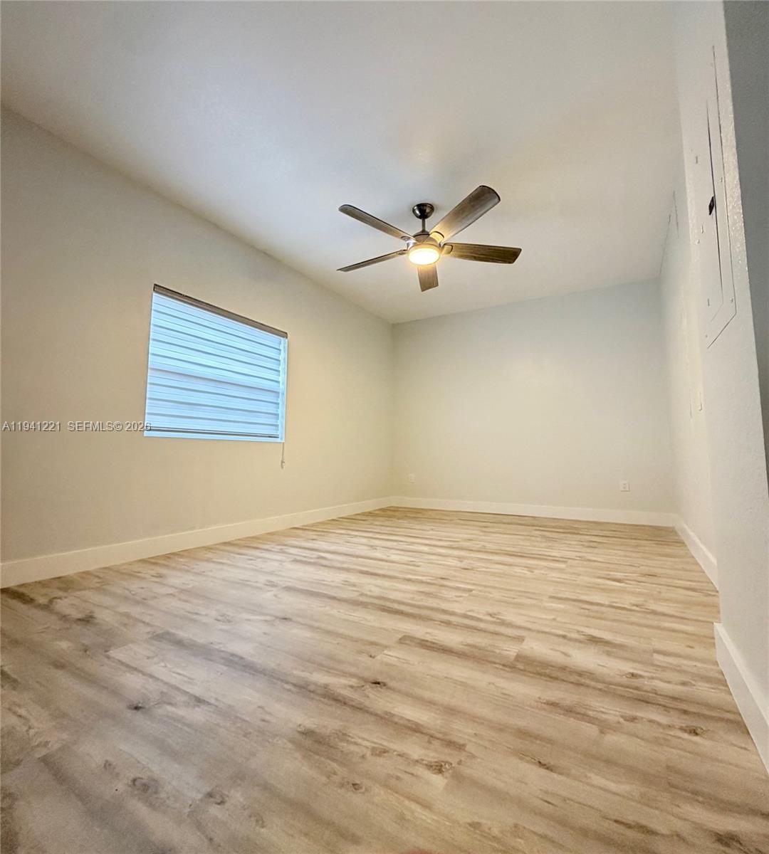 14531 Southwest 180th Terrace Miami, FL 33177 - Photo 25 of 32