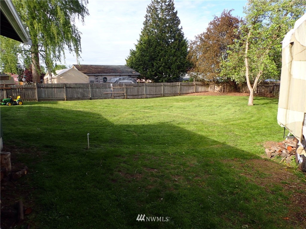 11756 Southeast 158th Place Renton, WA 98058 - Photo 19 of 22 Gallery Image 19