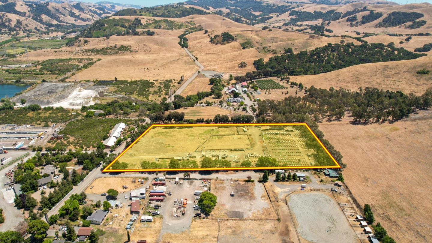3313 Andrade Road Sunol, CA 94586 - Photo 16 of 28