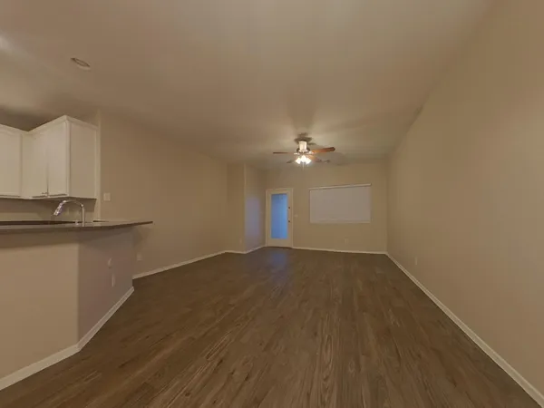 $1,899 | 11638 West Jackson Street, Avondale, AZ 85323