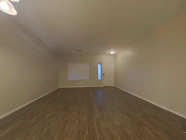 $1,899 | 11638 West Jackson Street, Avondale, AZ 85323