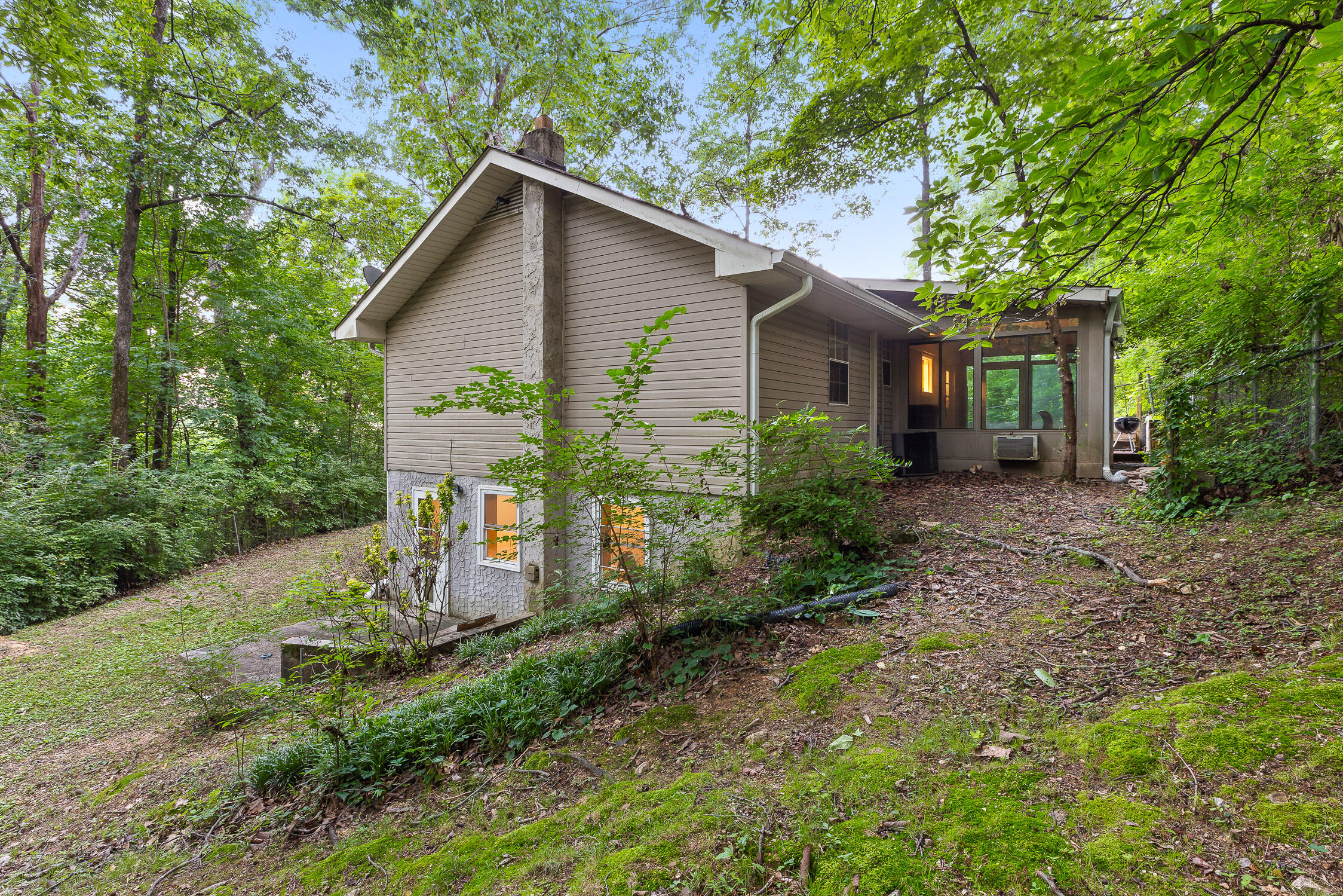 533 Gadd Road Hixson, TN 37343 - Photo 4 of 30 Gadd-10