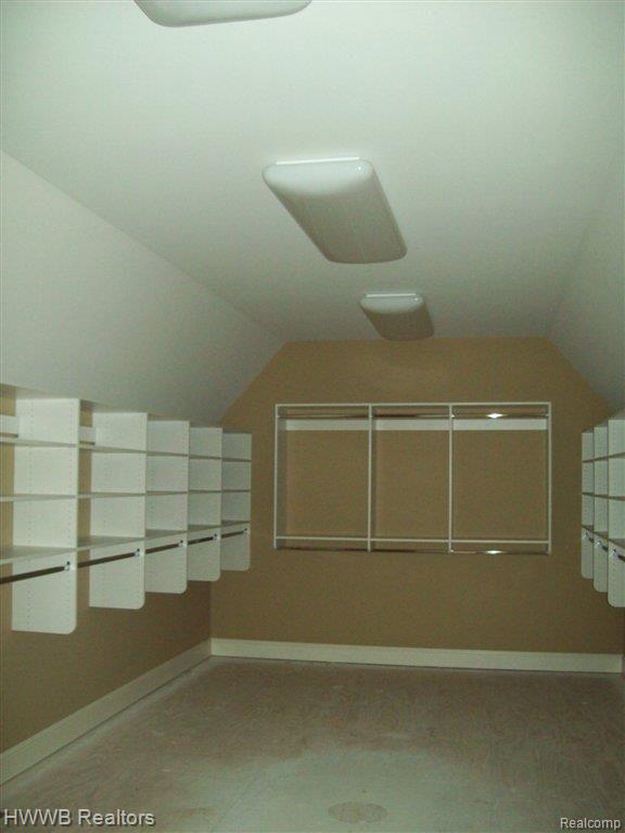 3726 Thatcher Drive Rochester, MI 48309 - Photo 17 of 23 Master Suite Closet
