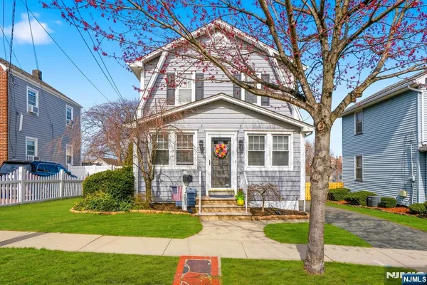 $619,900 | 501 Chase Avenue, Lyndhurst, NJ 07071