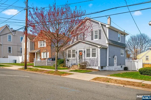 $619,900 | 501 Chase Avenue, Lyndhurst, NJ 07071