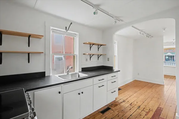 $289,000 | 37 Green Street, Vergennes, VT 05491