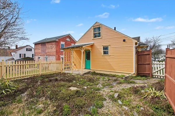$289,000 | 37 Green Street, Vergennes, VT 05491
