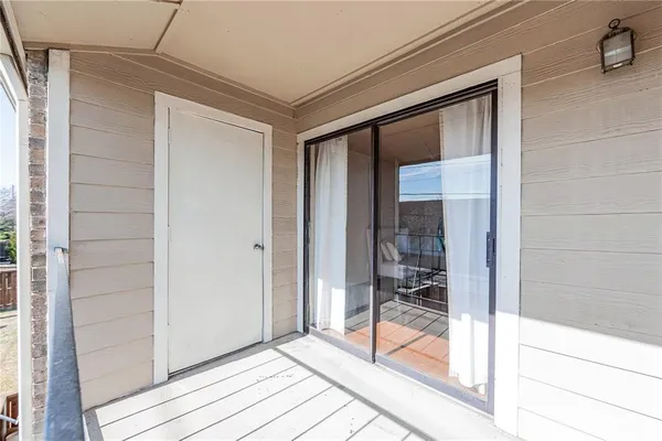 $1,900 | 4748 Old Bent Tree Lane, Unit 2106, Dallas, TX 75287