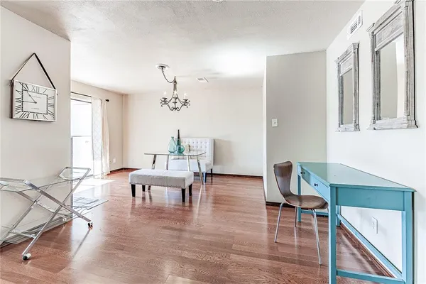 $1,900 | 4748 Old Bent Tree Lane, Unit 2106, Dallas, TX 75287