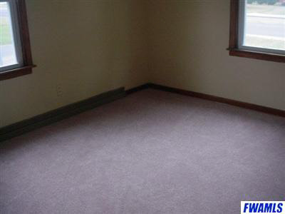 916 Adams Street Decatur, IN 46733 - Photo 7 of 8