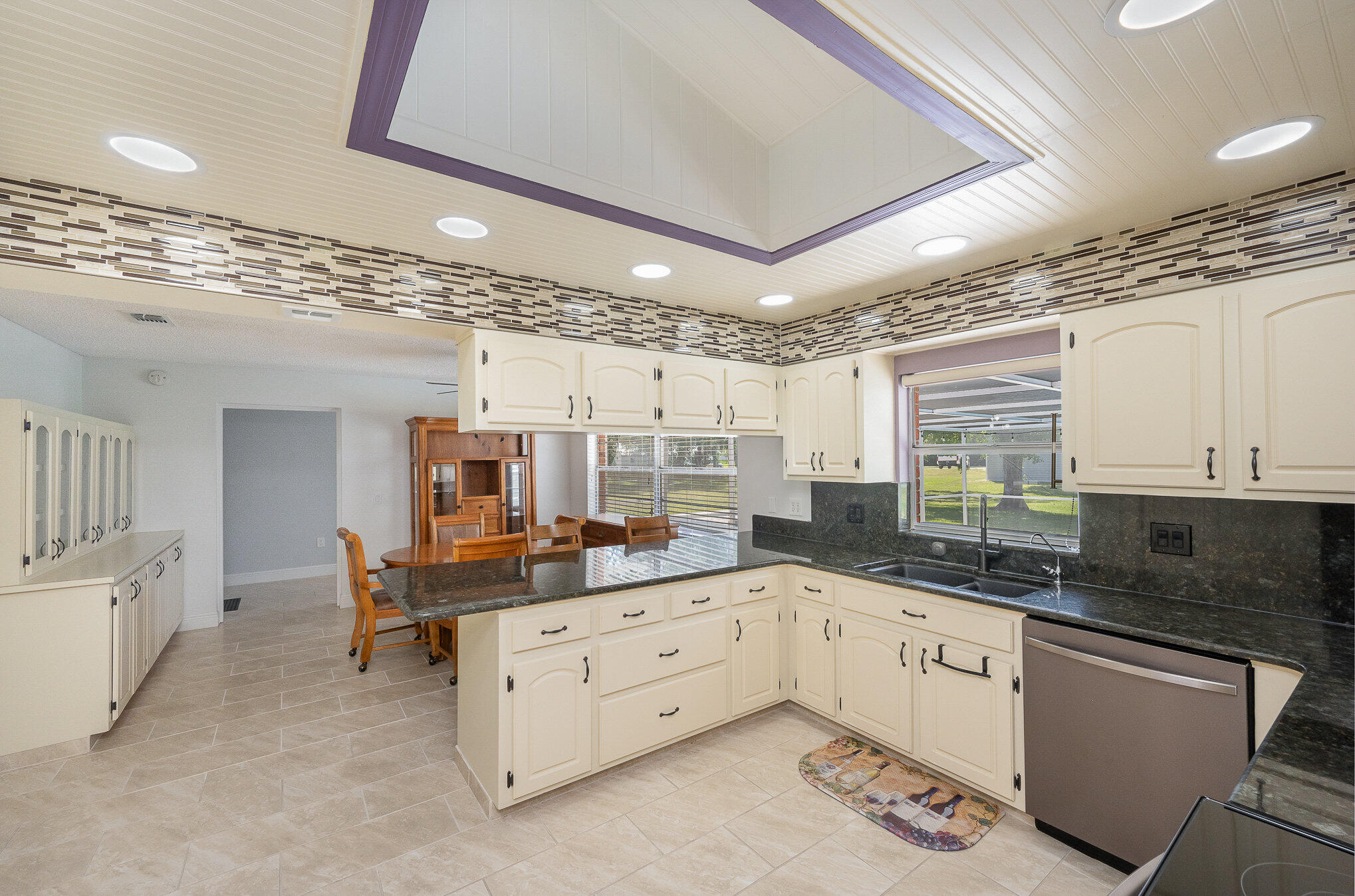 2800 Turtle Mound Road Melbourne, FL 32934 - Photo 8 of 52 Kitchen