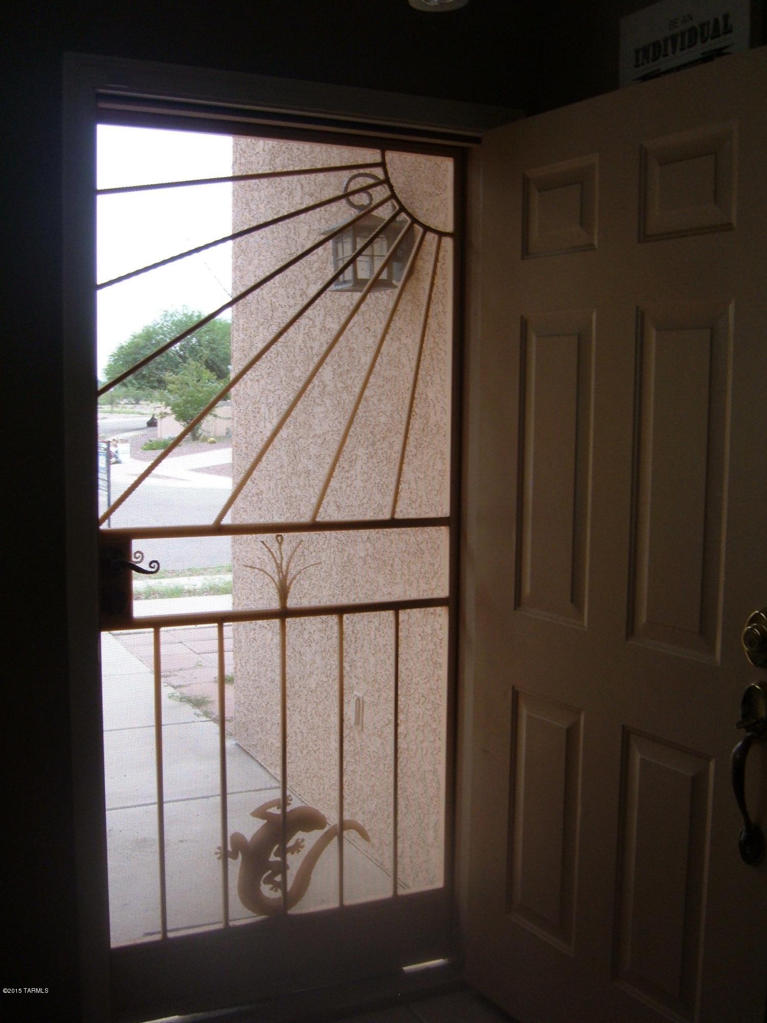 5492 South Wembly Road Tucson, AZ 85746 - Photo 5 of 25 Gallery Image 5