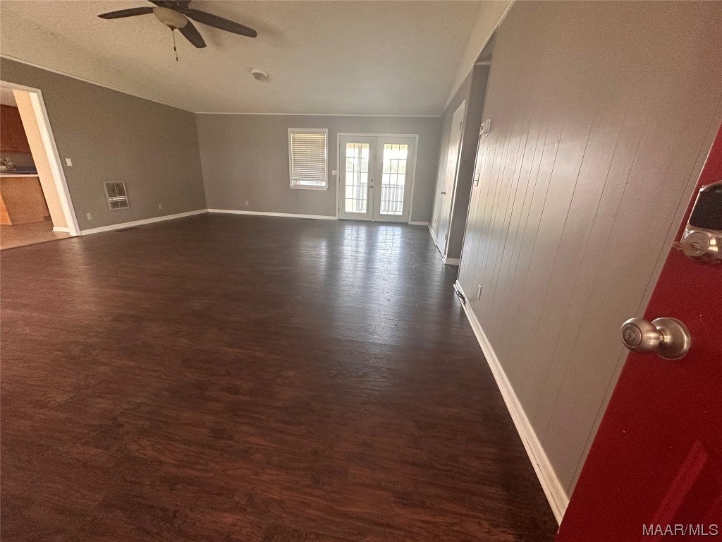 921 Roaring Road Hartford, AL 36344 - Photo 6 of 35 Gallery Image 6