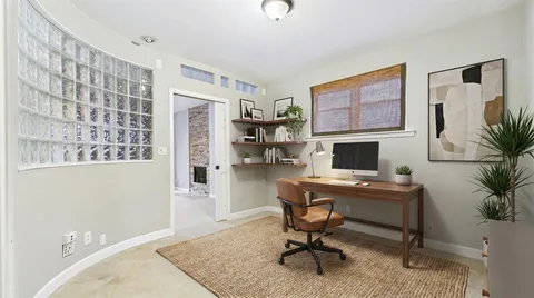 $689,000 | 4315 North Richmond Street, Unit 1N, Chicago, IL 60618