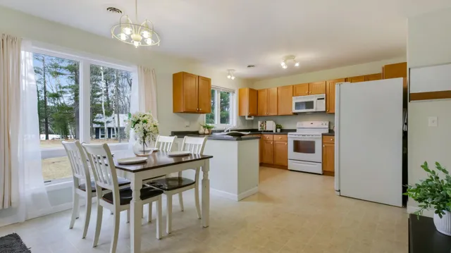 $729,900 | 27183-27185 250th Street, Holcombe, WI 54745