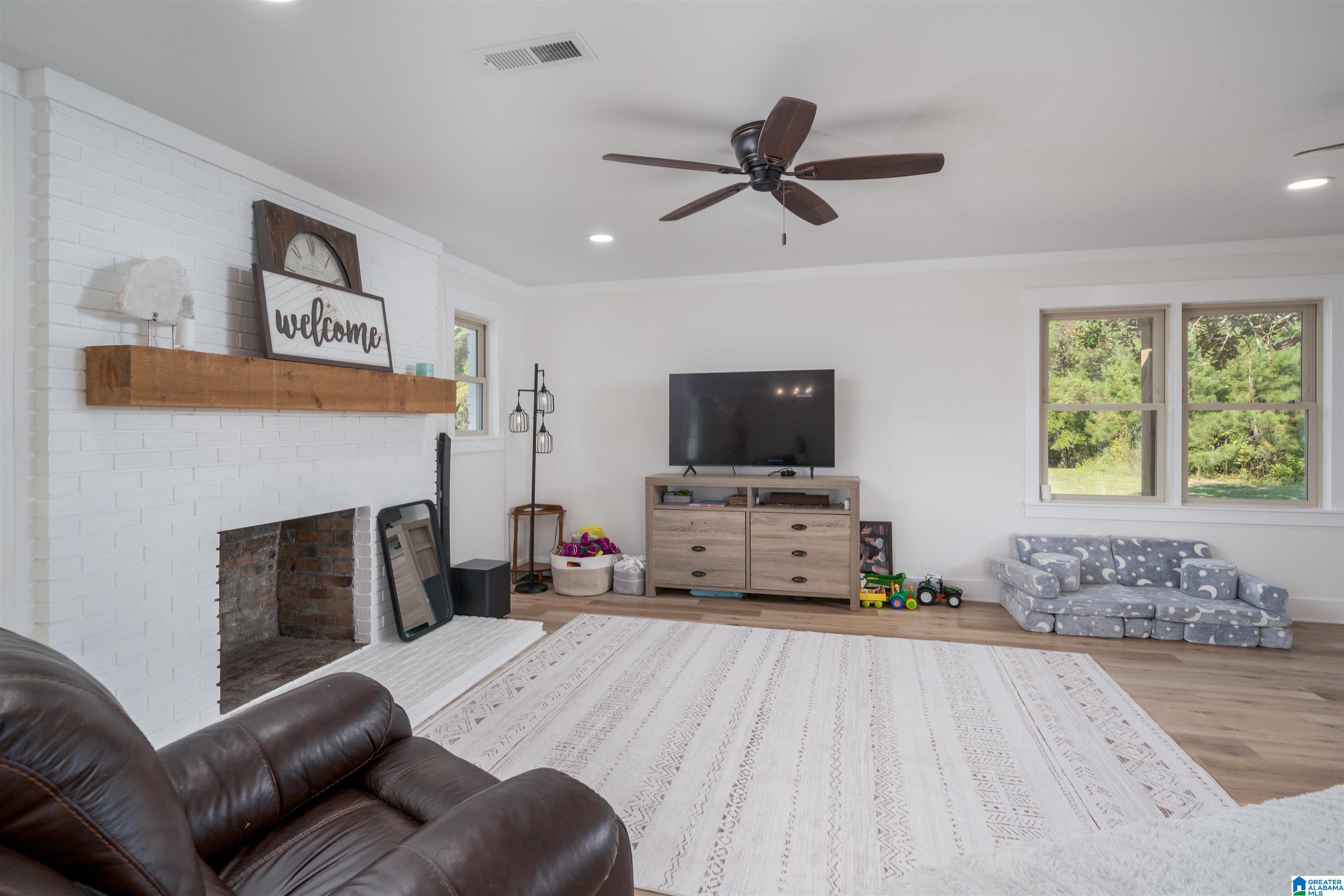 21023 Monroe Dunn Road Berry, AL 35546 - Photo 5 of 34 Gallery Image 5