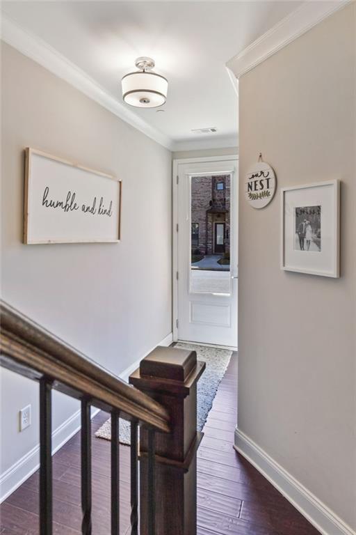 712 Alden Drive Decatur, GA 30030 - Photo 3 of 37