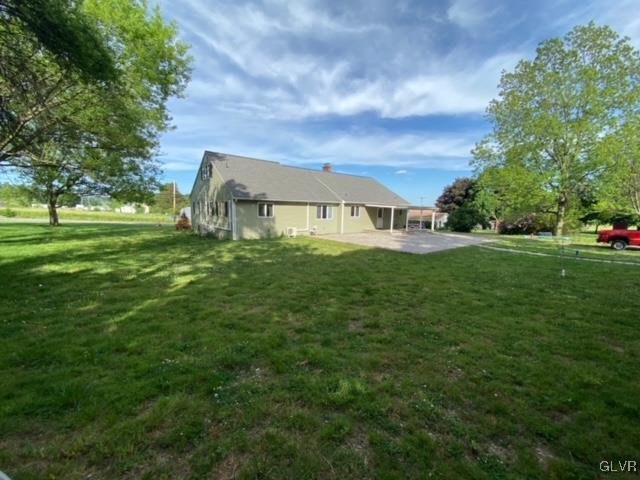 545 Monocacy Drive Bath, PA 18014 - Photo 4 of 27