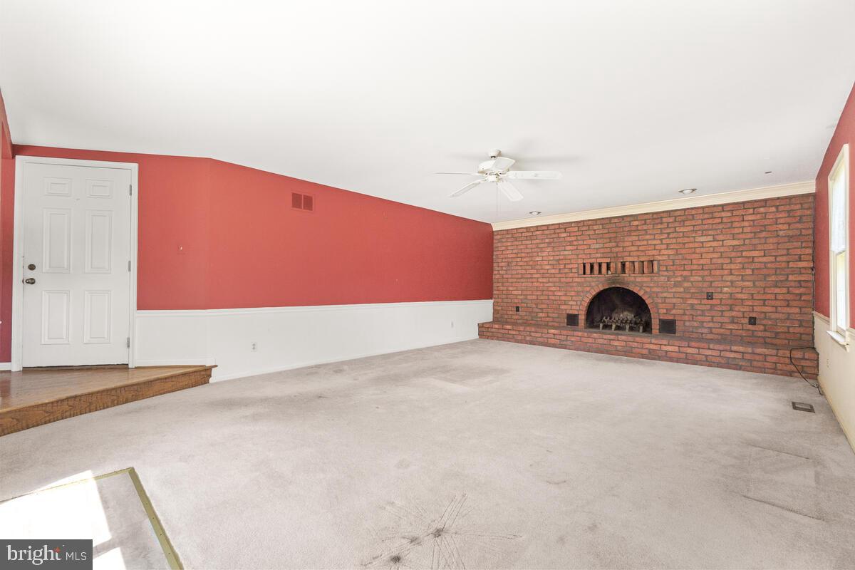 7921 Chestnut Grove Road Frederick, MD 21701 - Photo 17 of 34 ...and watch a movie