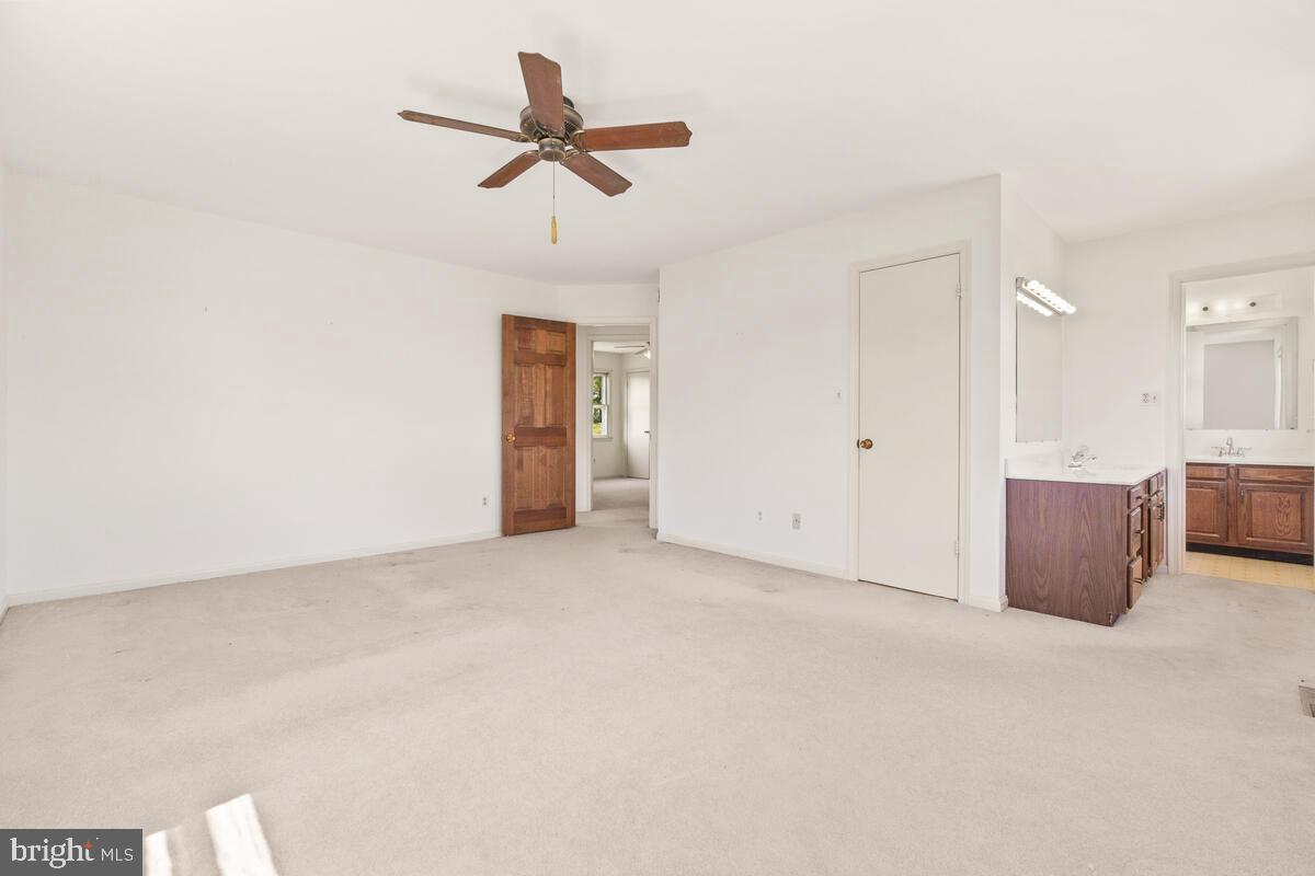 7921 Chestnut Grove Road Frederick, MD 21701 - Photo 21 of 34 Another view