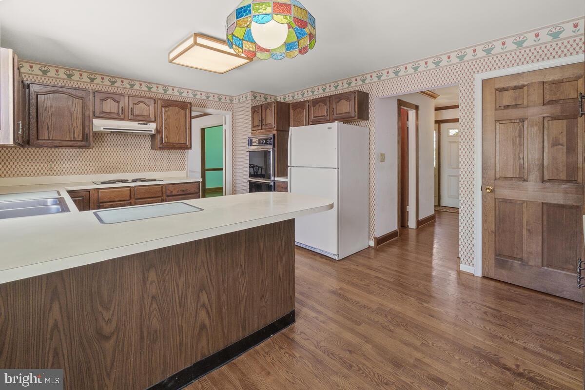 7921 Chestnut Grove Road Frederick, MD 21701 - Photo 10 of 34 Sit here and join me