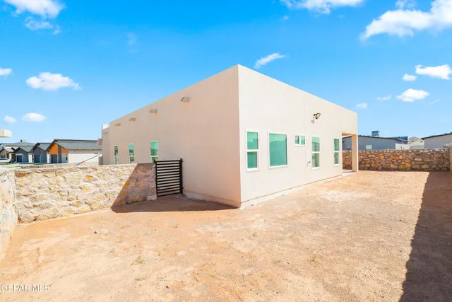 a view of a house with a outdoor space