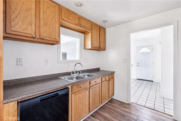 $534,995 | 1210 West 134th Street, Compton, CA 90222