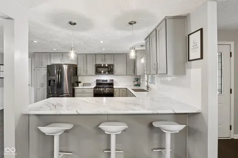 $272,000 | 5038 Pearl Street, Anderson, IN 46013