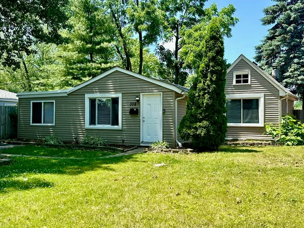 $243,000 | 308 North Clifton Avenue, Elgin, IL 60123