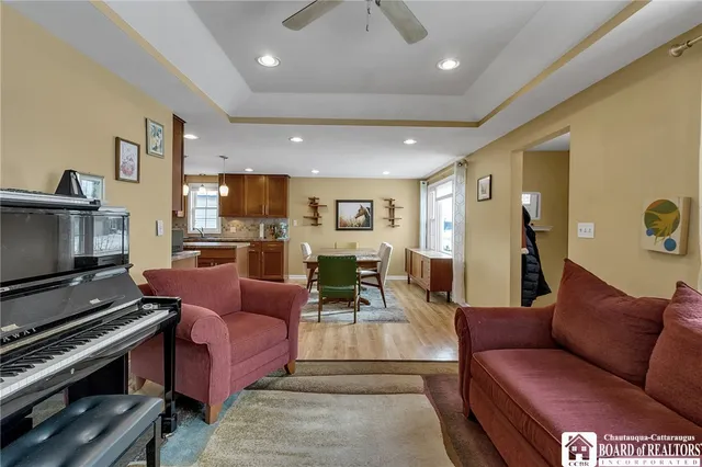 $275,000 | 180 Bering Avenue, Tonawanda, NY 14223