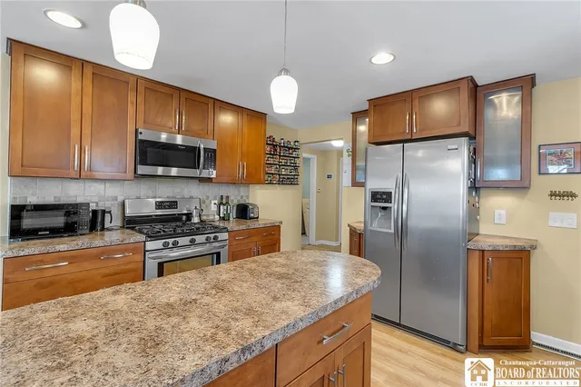 $275,000 | 180 Bering Avenue, Tonawanda, NY 14223