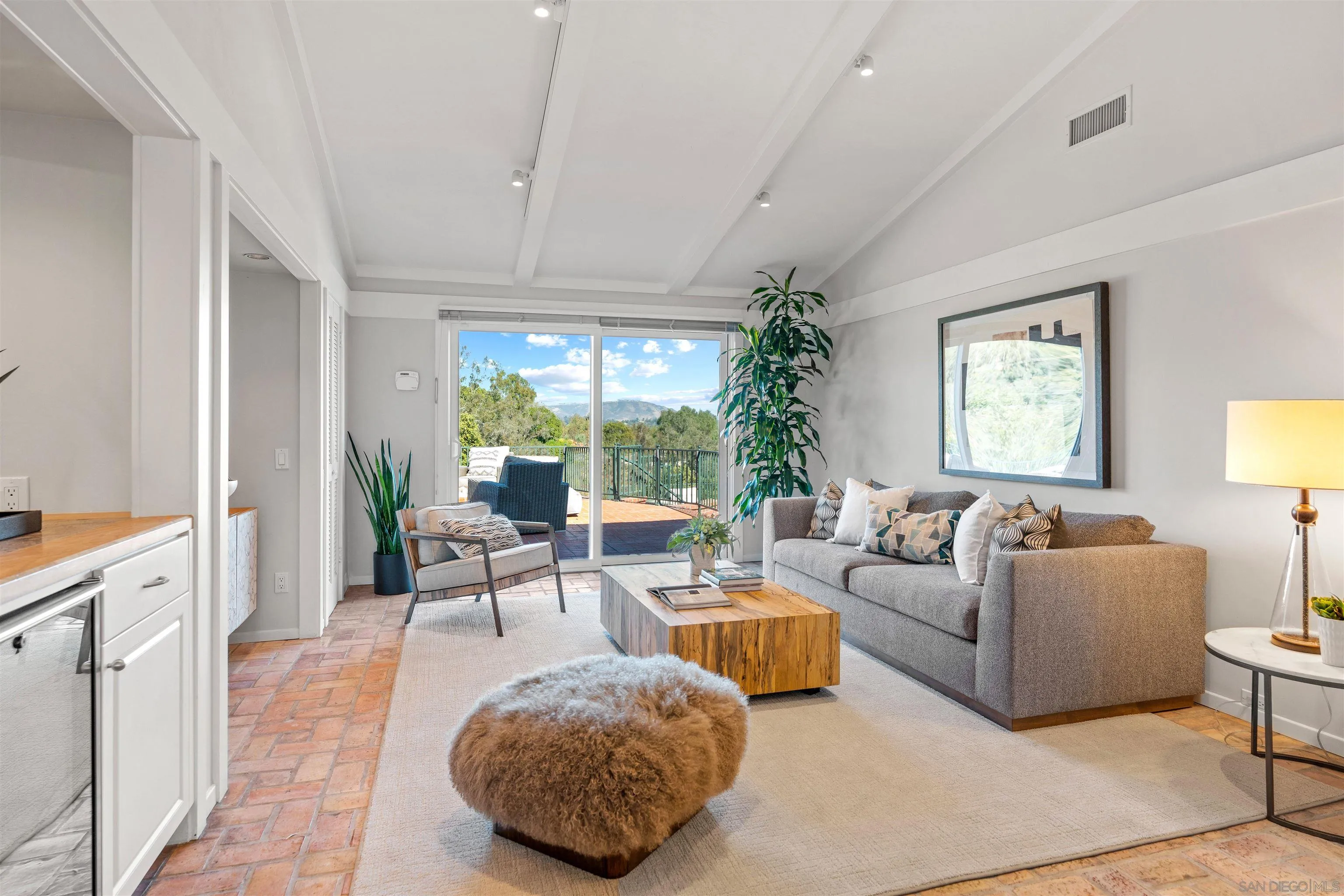 16032 Puerta Del Sol Rancho Santa Fe, CA 92067 - Photo 15 of 53