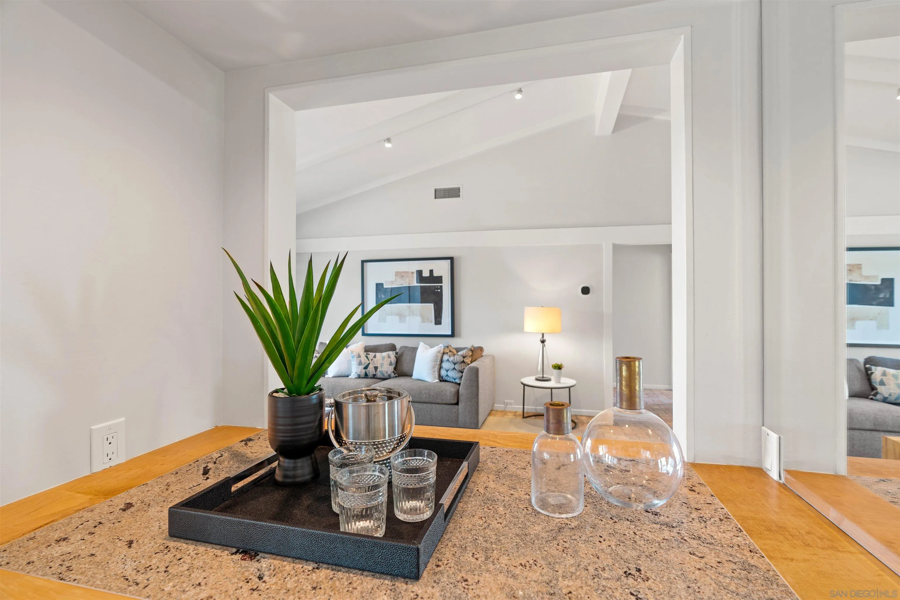 16032 Puerta Del Sol Rancho Santa Fe, CA 92067 - Photo 22 of 53