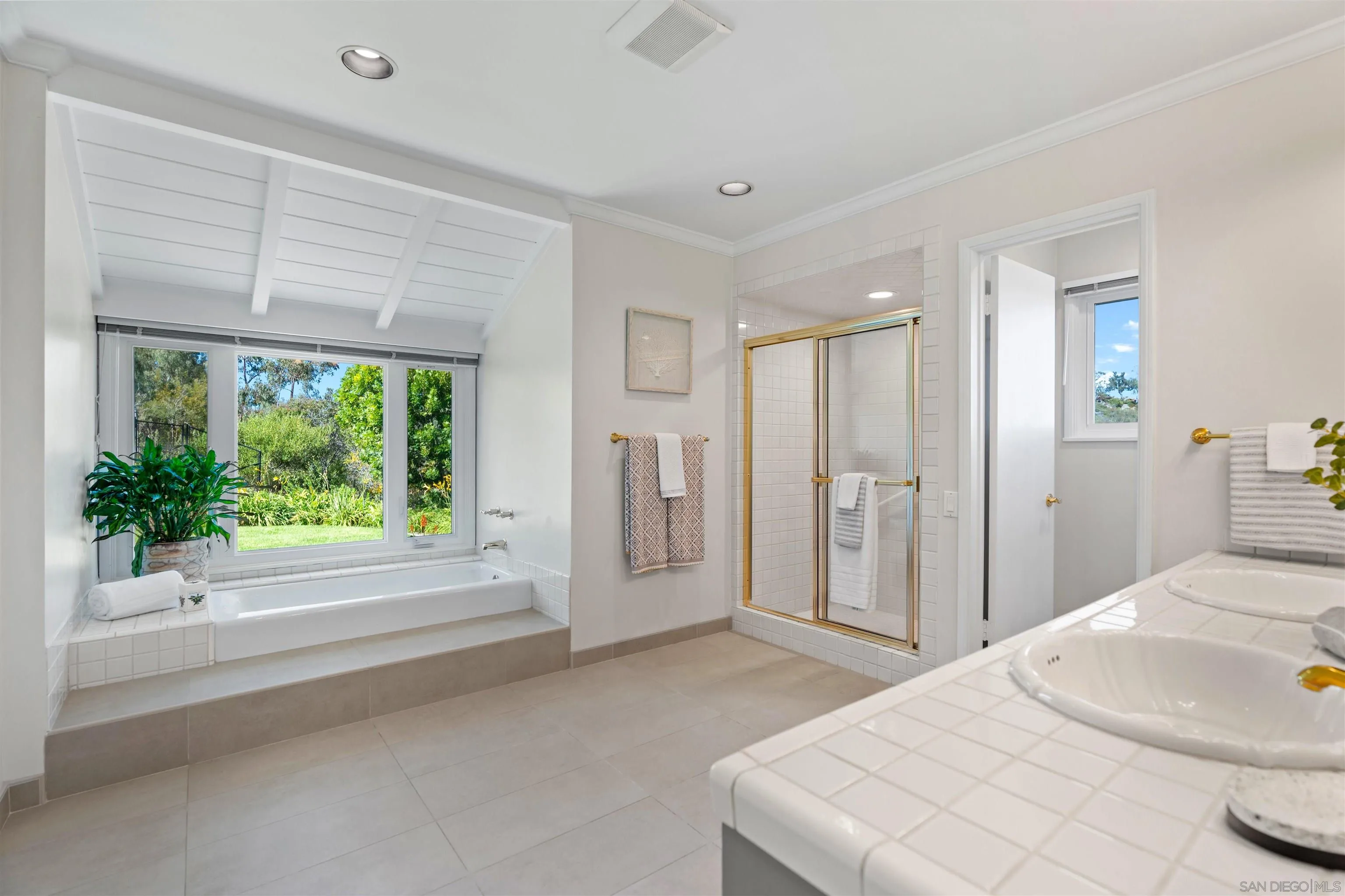 16032 Puerta Del Sol Rancho Santa Fe, CA 92067 - Photo 25 of 53