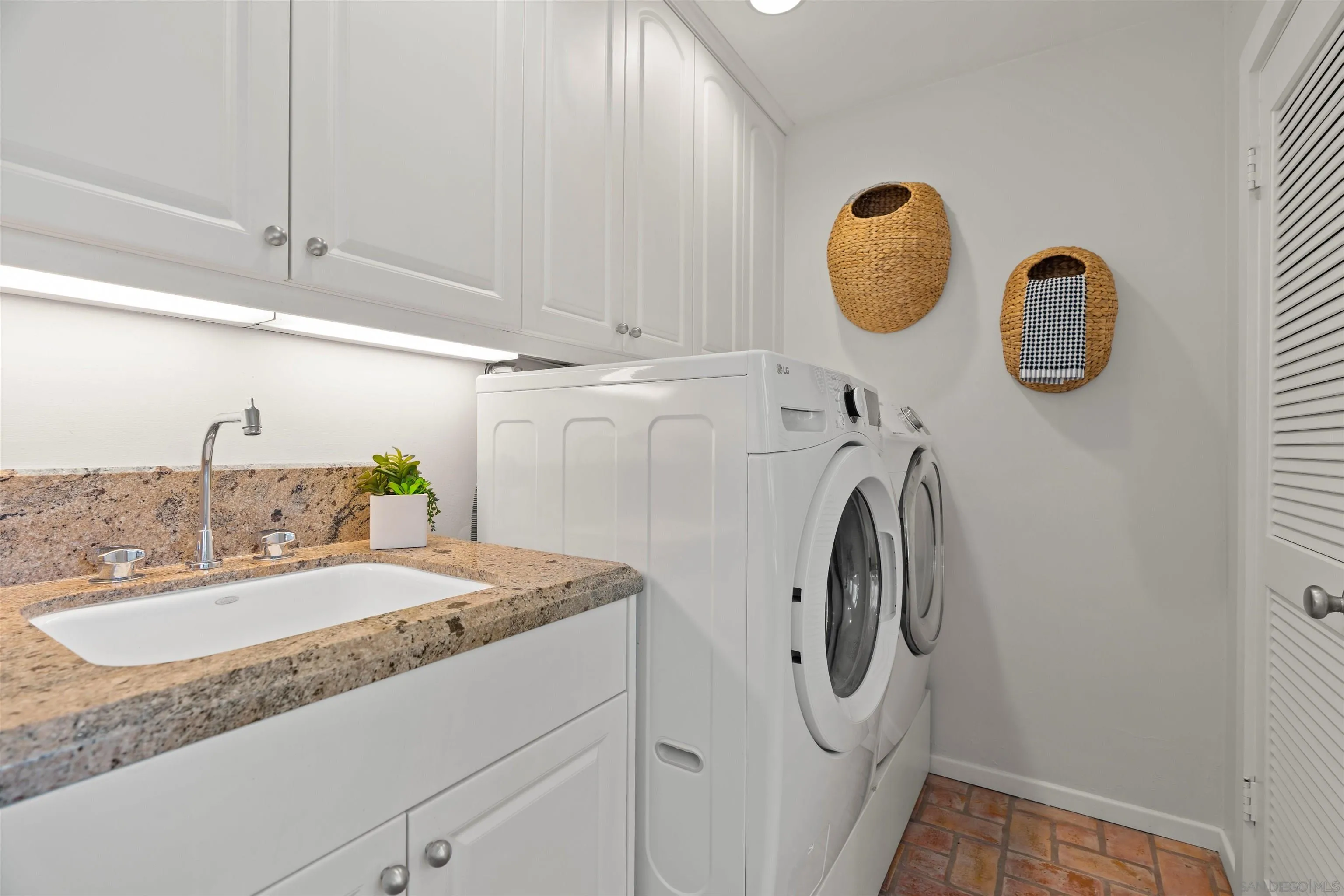 16032 Puerta Del Sol Rancho Santa Fe, CA 92067 - Photo 40 of 53