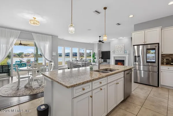 $888,000 | 863 East Dorchester Drive, St. Johns, FL 32259