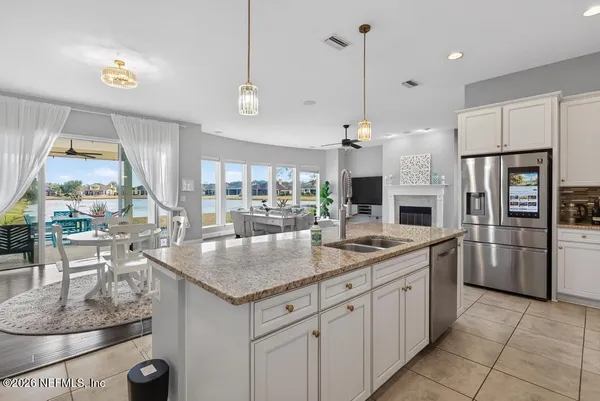 $888,000 | 863 East Dorchester Drive, St. Johns, FL 32259