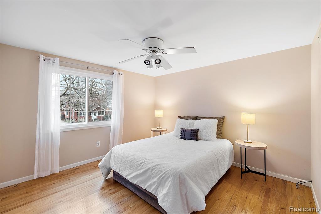 206 Woodside Road Royal Oak, MI 48073 - Photo 19 of 46