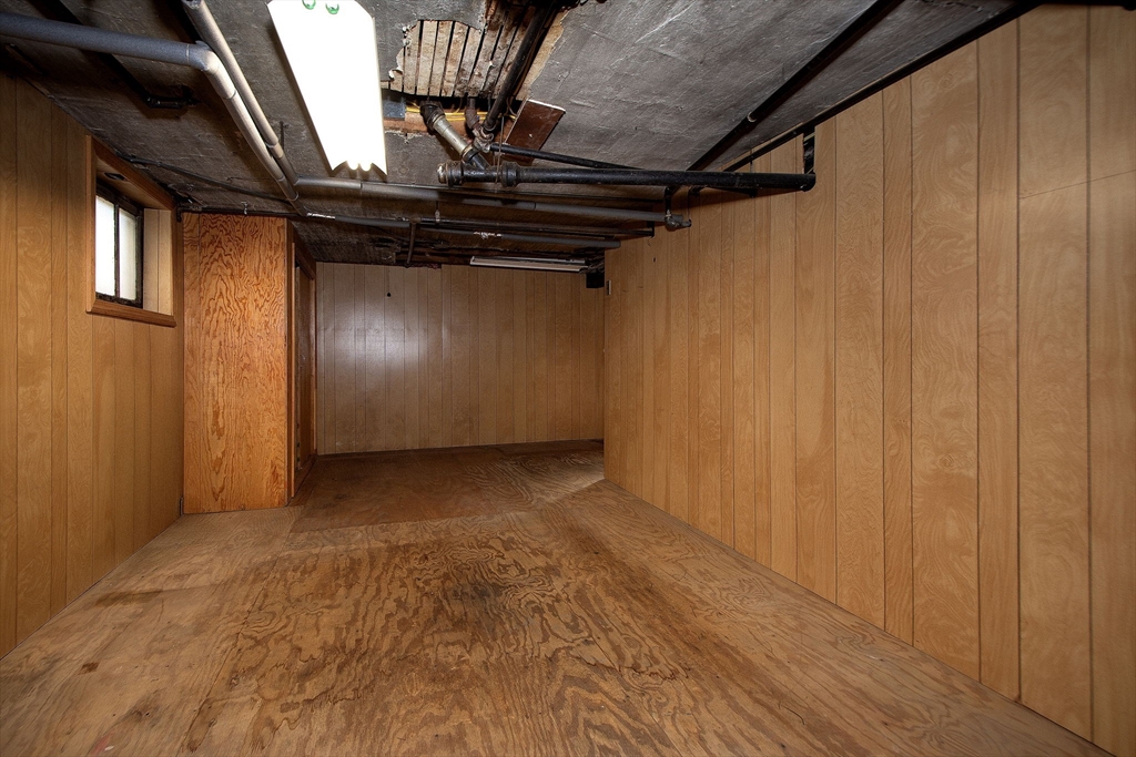 145 Billings Road Quincy, MA 02170 - Photo 25 of 30 Gallery Image 25