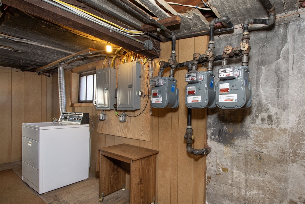 145 Billings Road Quincy, MA 02170 - Photo 28 of 30 Gallery Image 28