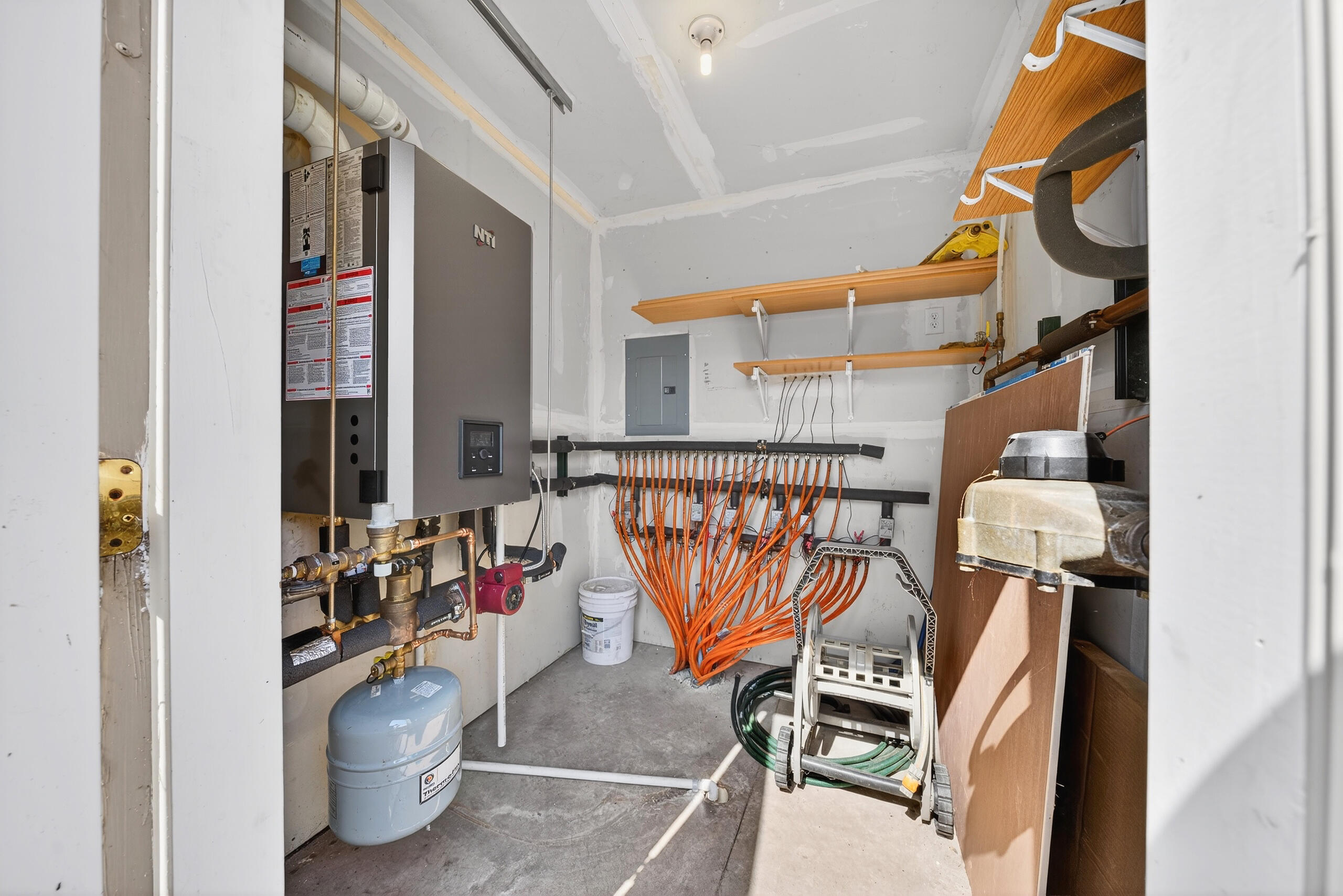 112 Market Square, Unit 152 Wautoma, WI 54982 - Photo 22 of 85 152 Market Square Drive Units 1-6 Building