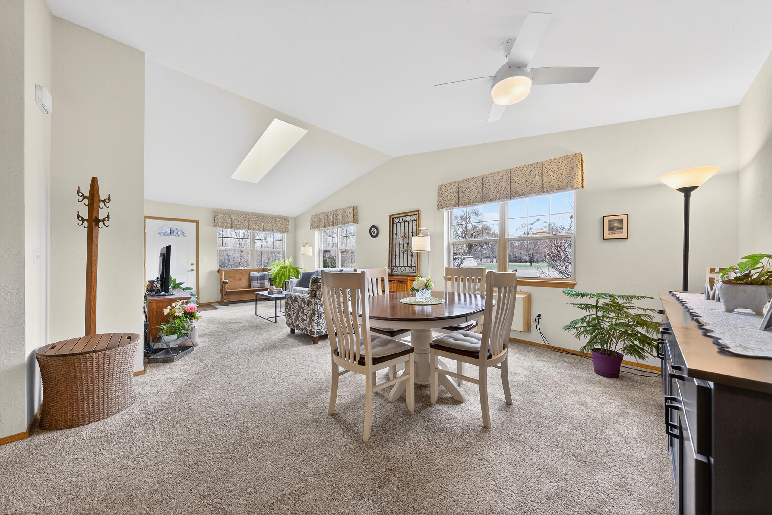 112 Market Square, Unit 152 Wautoma, WI 54982 - Photo 31 of 85 Unit 7