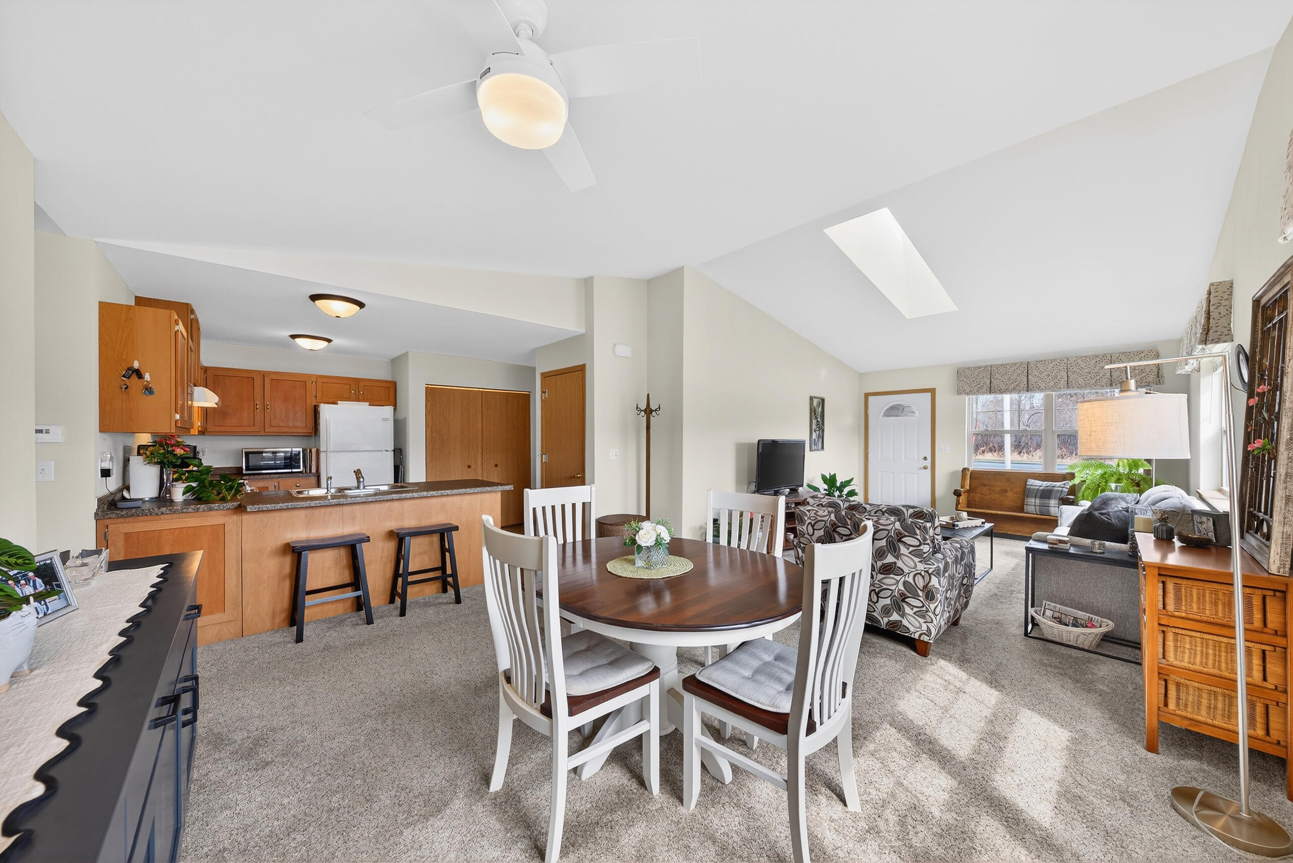 112 Market Square, Unit 152 Wautoma, WI 54982 - Photo 33 of 85 Unit 7